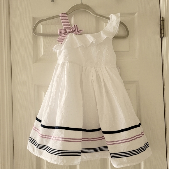 Blueberi Boulevard Other - NWT Blueberi Boulevard Girls White Dress with Red and Navy Accents - Size 6